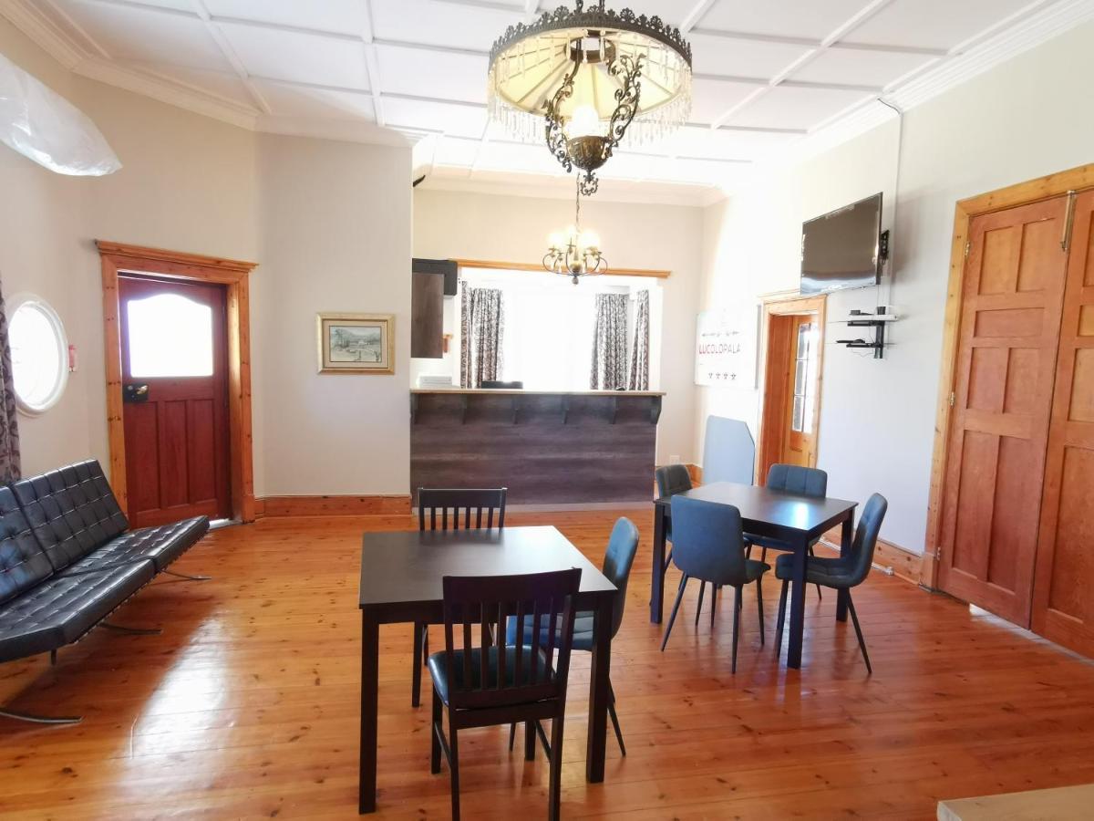Lucolo Palace B&B Aliwal North Exterior photo