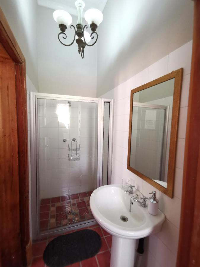 Lucolo Palace B&B Aliwal North Exterior photo